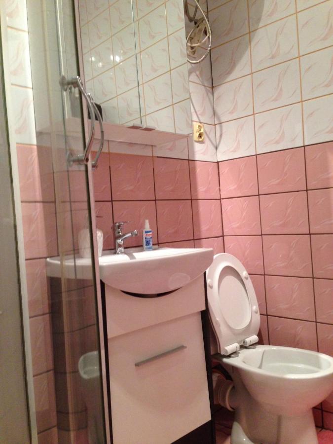 Pokoj W Prywatnym Mieszkaniu 25M Centrum Wroclawia Ngoại thất bức ảnh